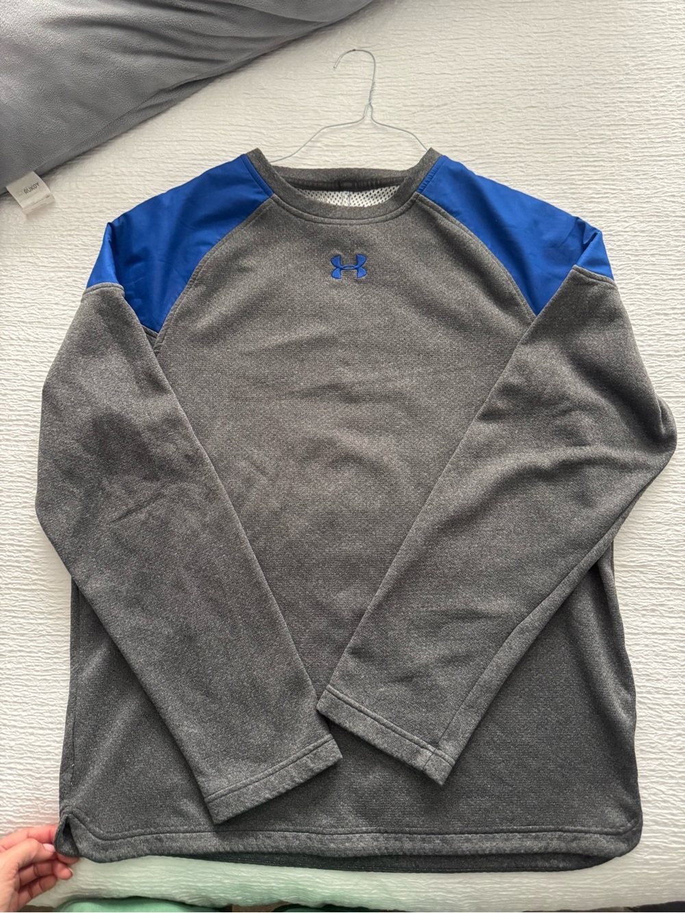 Under Armour Gray Crewneck Sweatshirt with Blue Shoulder Panels